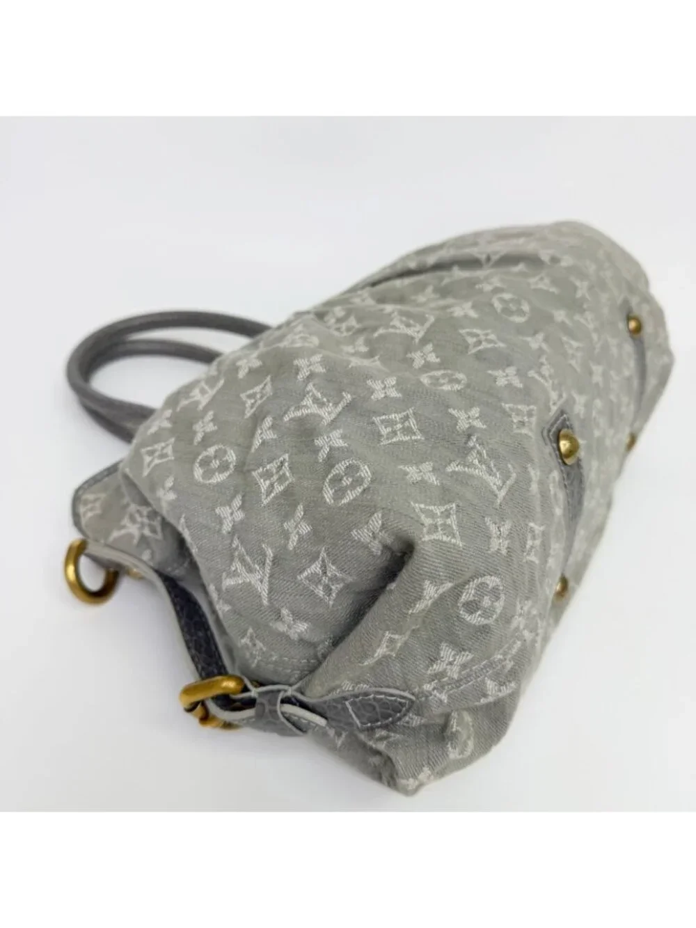 Louis Vuitton this authentic